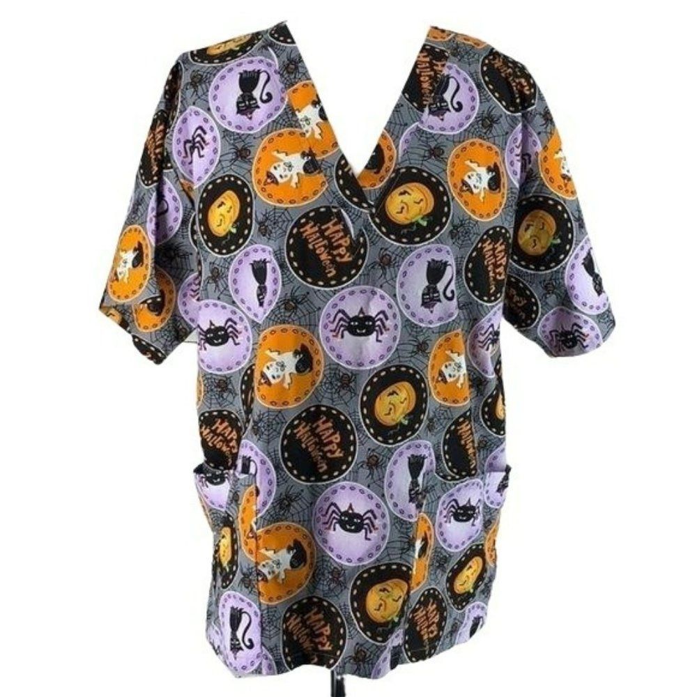 Peppermint Scrubs Halloween Themed size medium Medical Scrub‎ Top